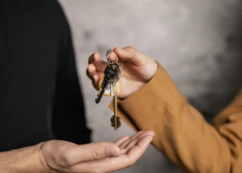 Vai agli articoli Comprare casa per investimento, nel 2025, anche con pochi soldi
