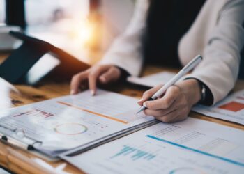 Vai agli articoli Regime amministrato vs dichiarativo: differenze e quale conviene per investire